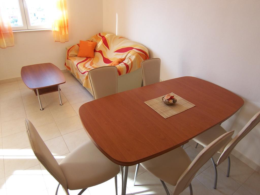 Apartments Croatia Brac Supetar Exterior photo